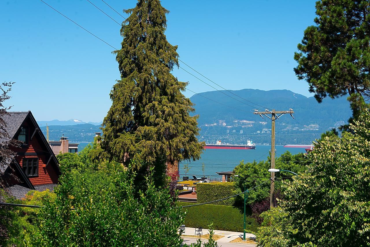 New property listed in Kitsilano, Vancouver West, 3284 1ST AVE W in Vancouver, $2,398,000 